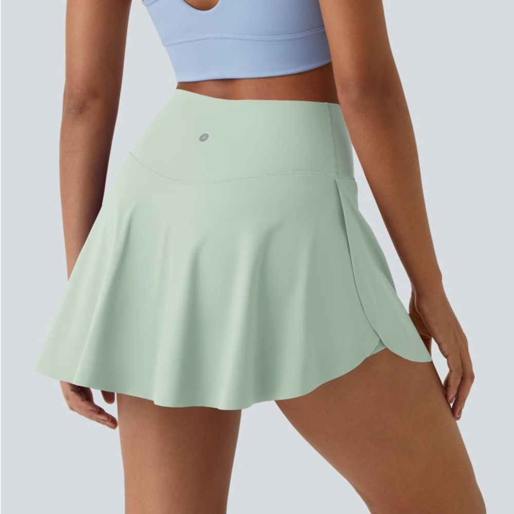 Halara Mini Tennis Skirt in Mint New w/Tags - Picture 2 of 4